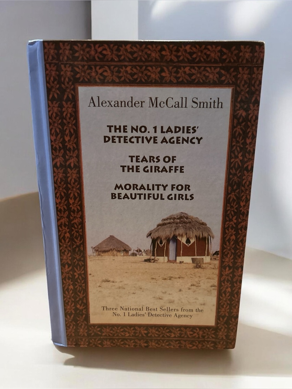 The No. 1 Ladies' Detective Agency Boxed Set - 1st Omnibus Edition- 3 books in 1